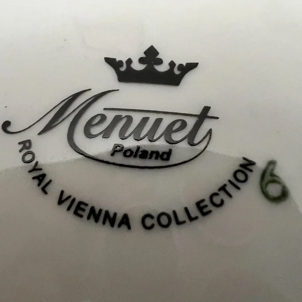 Menuet Poland Royal Vienna Coffee Pot